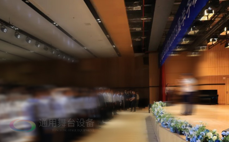 助力漢開書院文化活動(dòng)高效呈現(xiàn)，彰顯企業(yè)教育場景服務(wù)實(shí)力！南京漢開書院舞臺(tái)阻燃幕布、大幕對(duì)開項(xiàng)目